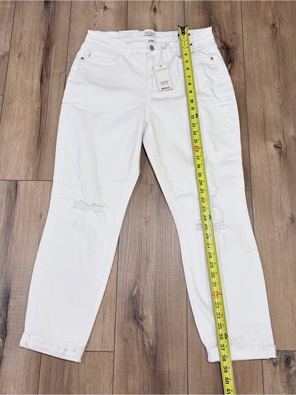Judy Blue White Distressed Boyfriend Jeans Coastal Cowgirl Y2K 11/30 - Picture 12 of 16